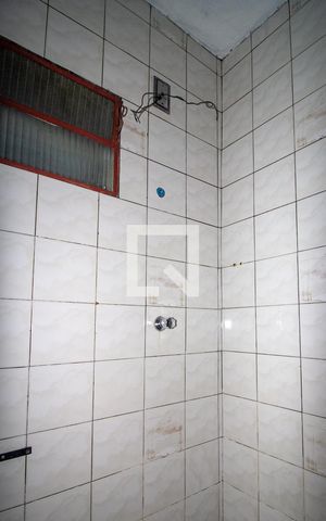 Casa para alugar com 240m², 3 quartos e 2 vagasBanheiro 2