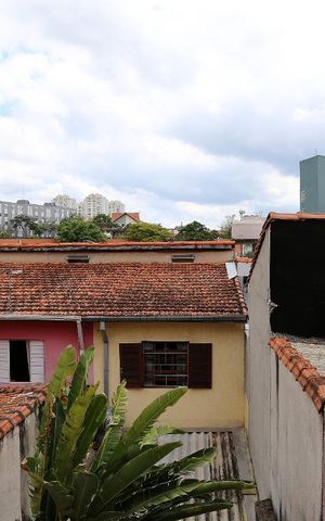 Casa à venda com 120m², 2 quartos e 2 vagasVista