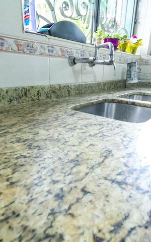 Casa à venda com 570m², 4 quartos e 4 vagas Casa à venda com 570m², 4 quartos e 4 vagasPia