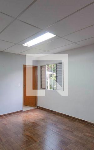 Casa à venda com 80m², 2 quartos e 1 vaga Casa à venda com 80m², 2 quartos e 1 vagaQuarto 1