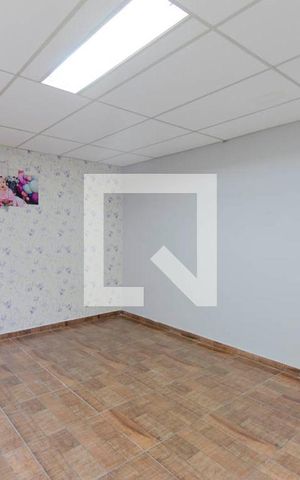Casa à venda com 80m², 2 quartos e 1 vaga Casa à venda com 80m², 2 quartos e 1 vagaQuarto 1