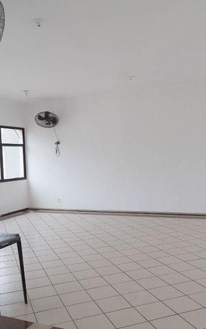 Apartamento à venda com 32m², 1 quarto e 1 vaga Apartamento à venda com 32m², 1 quarto e 1 vagaÁrea comum - Salão de festas