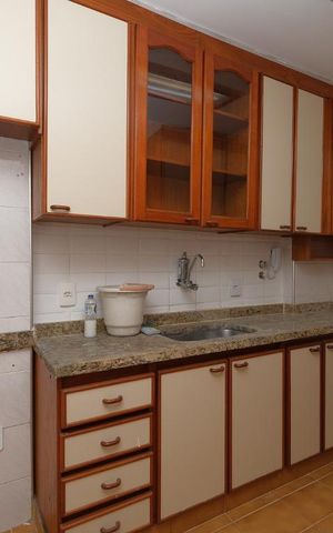 Apartamento à venda com 106m², 2 quartos e 1 vagaCozinha