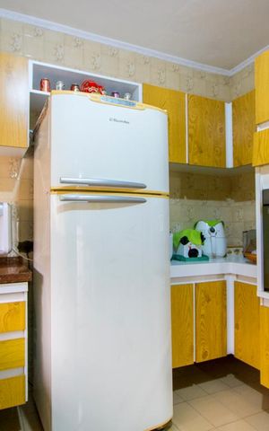 Casa à venda com 320m², 4 quartos e 6 vagas Casa à venda com 320m², 4 quartos e 6 vagasCozinha
