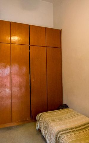 Casa à venda com 320m², 4 quartos e 6 vagas Casa à venda com 320m², 4 quartos e 6 vagasQuarto 3