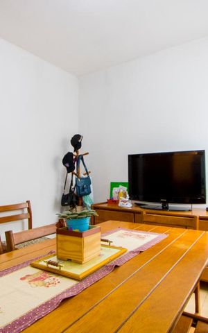 Casa à venda com 320m², 4 quartos e 6 vagas Casa à venda com 320m², 4 quartos e 6 vagasCopa