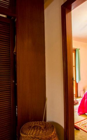 Casa à venda com 320m², 4 quartos e 6 vagas Casa à venda com 320m², 4 quartos e 6 vagasCloset do quarto 1