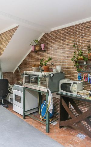 Casa à venda com 150m², 5 quartos e 3 vagas Casa à venda com 150m², 5 quartos e 3 vagasCozinha 2 Edicula