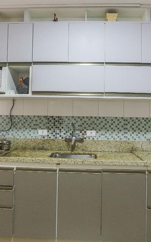 Casa à venda com 150m², 5 quartos e 3 vagas Casa à venda com 150m², 5 quartos e 3 vagasCozinha