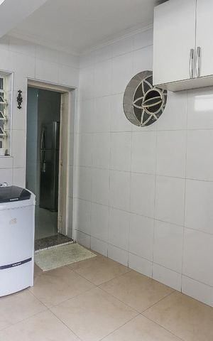 Casa à venda com 150m², 5 quartos e 3 vagas Casa à venda com 150m², 5 quartos e 3 vagasArea de Serviço