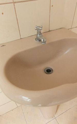 Apartamento à venda com 130m², 3 quartos e sem vagaBanheiro - Torneira