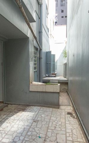 Apartamento à venda com 130m², 3 quartos e sem vagaÁrea Externa