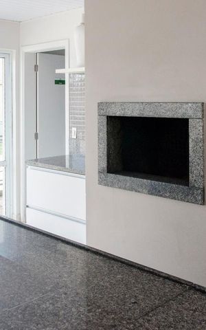 Apartamento à venda com 76m², 2 quartos e 1 vaga Apartamento à venda com 76m², 2 quartos e 1 vagaSalão de festas