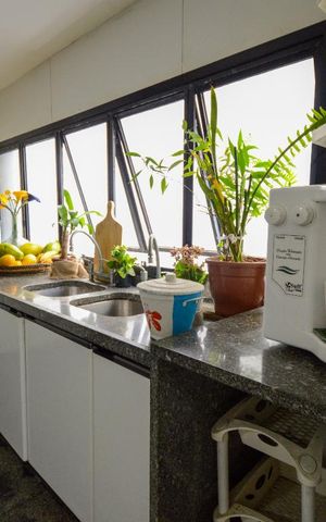 Apartamento à venda com 1080m², 6 quartos e 6 vagas Apartamento à venda com 1080m², 6 quartos e 6 vagasCozinha