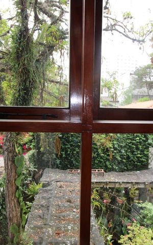 Casa para alugar com 321m², 5 quartos e 3 vagasVista da Suíte 1