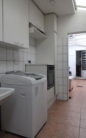 Casa para alugar com 321m², 5 quartos e 3 vagasÁrea de serviço