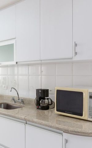 Apartamento para alugar com 94m², 3 quartos e 2 vagas Apartamento para alugar com 94m², 3 quartos e 2 vagasCozinha