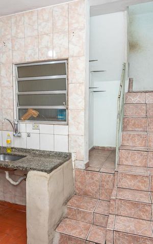 Casa para alugar com 70m², 1 quarto e sem vaga Casa para alugar com 70m², 1 quarto e sem vagaCozinha