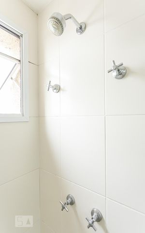 Apartamento para alugar com 58m², 2 quartos e 1 vagaBanheiro 