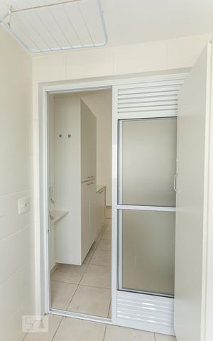 Apartamento para alugar com 58m², 2 quartos e 1 vagaÁrea de Serviço