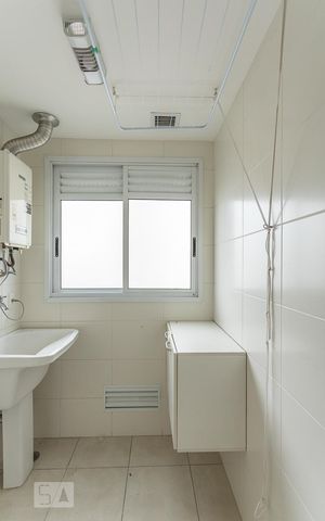 Apartamento para alugar com 58m², 2 quartos e 1 vagaÁrea de Serviço