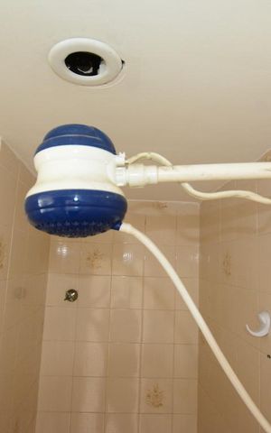 Apartamento à venda com 105m², 2 quartos e 1 vagaBanheiro de Serviço