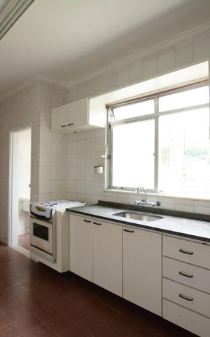 Apartamento à venda com 105m², 2 quartos e 1 vagaCozinha