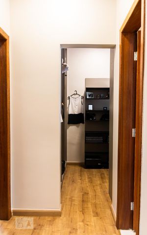 Casa para alugar com 160m², 2 quartos e 2 vagas Casa para alugar com 160m², 2 quartos e 2 vagasSuíte