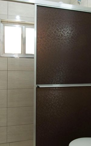 Casa para alugar com 133m², 3 quartos e 2 vagas Casa para alugar com 133m², 3 quartos e 2 vagasBanheiro da Suíte 1