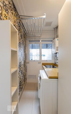 Studio para alugar com 55m², 1 quarto e 2 vagas Studio para alugar com 55m², 1 quarto e 2 vagasÁrea de Serviço