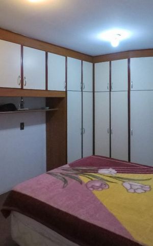 Casa à venda com 250m², 4 quartos e 4 vagas Casa à venda com 250m², 4 quartos e 4 vagasQuarto 3 suite