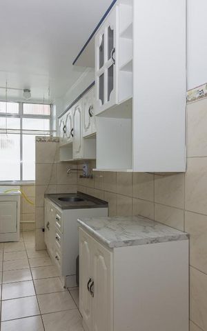 Apartamento à venda com 61m², 2 quartos e sem vaga Apartamento à venda com 61m², 2 quartos e sem vagaCozinha