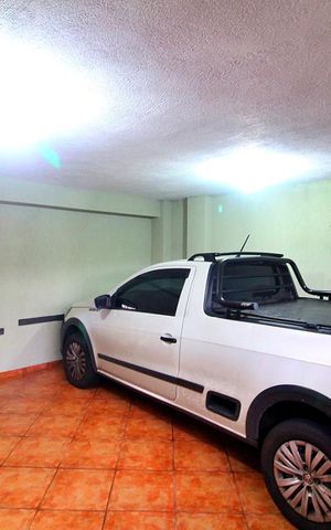 Casa à venda com 193m², 2 quartos e 2 vagasGaragem