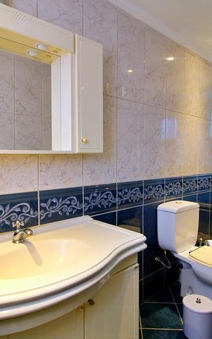 Casa à venda com 193m², 2 quartos e 2 vagasBanheiro da Suíte