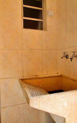 Casa à venda com 193m², 2 quartos e 2 vagasÁrea de Serviço