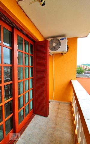 Casa à venda com 193m², 2 quartos e 2 vagasVaranda da Suíte
