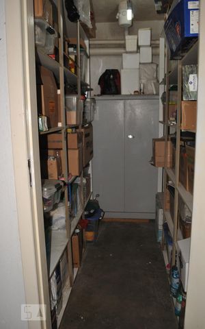 Casa de condomínio para alugar com 60m², 2 quartos e 2 vagasDepósito