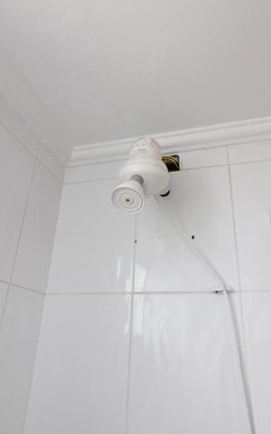 Apartamento para alugar com 65m², 2 quartos e 1 vagaChuveiro