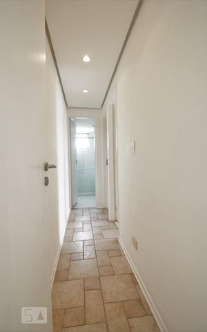 Apartamento para alugar com 65m², 2 quartos e 1 vagaCorredor