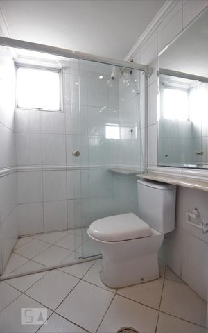 Apartamento para alugar com 65m², 2 quartos e 1 vagaBanheiro