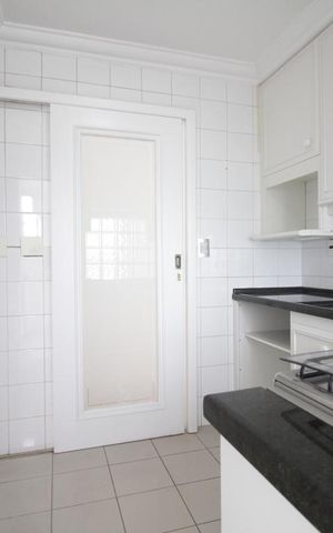 Apartamento para alugar com 65m², 2 quartos e 1 vagaCozinha