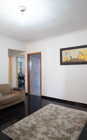 Apartamento à venda com 70m², 2 quartos e 1 vaga Apartamento à venda com 70m², 2 quartos e 1 vagaSala