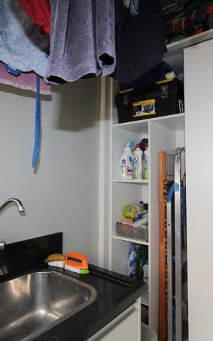 Apartamento à venda com 60m², 2 quartos e 1 vagaÁrea serviço