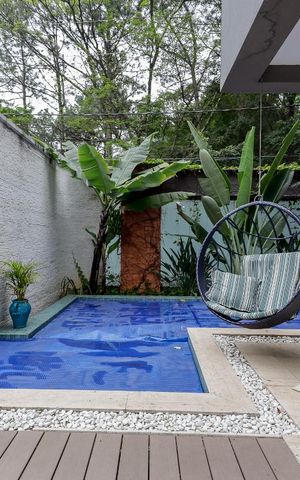 Casa de condomínio à venda com 790m², 4 quartos e 6 vagasPiscina