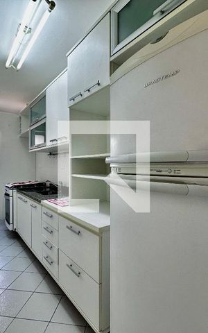 Apartamento à venda com 47m², 1 quarto e 1 vaga Apartamento à venda com 47m², 1 quarto e 1 vagaCozinha