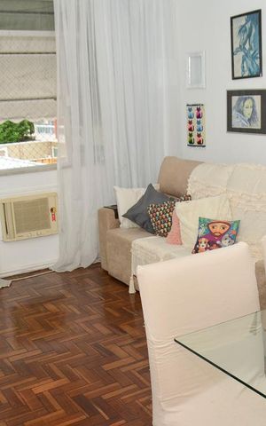 Apartamento à venda com 60m², 2 quartos e 1 vagaSala