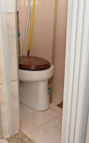 Apartamento à venda com 60m², 2 quartos e 1 vagaBanheiro dos fundos