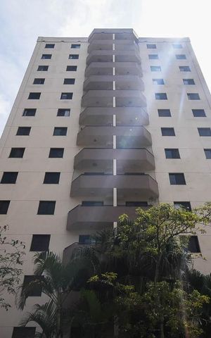 Apartamento à venda com 75m², 3 quartos e 1 vaga Apartamento à venda com 75m², 3 quartos e 1 vagaFachada