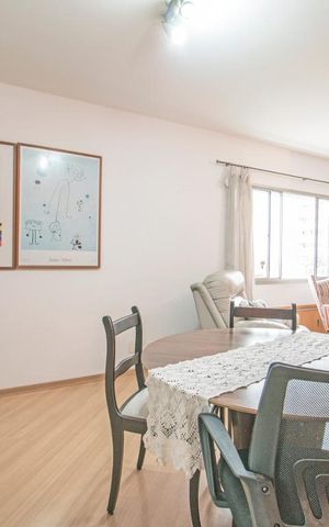Apartamento à venda com 75m², 2 quartos e 1 vaga Apartamento à venda com 75m², 2 quartos e 1 vagaSala de Jantar