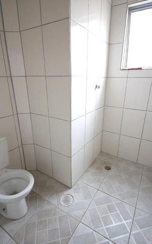 Casa à venda com 100m², 2 quartos e 1 vagaBanheiro